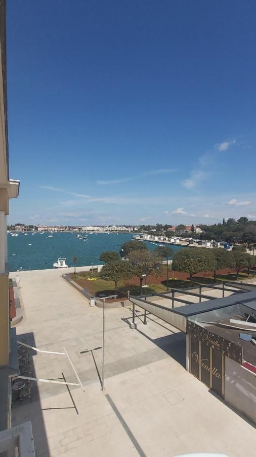 Bella Vista Apartment Umag Exterior photo